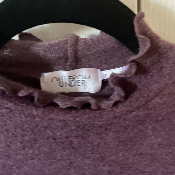 Urban Outfitters-Out From under long sleeve - Picture 3 of 3